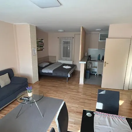 Charlie&blueberries 1 *