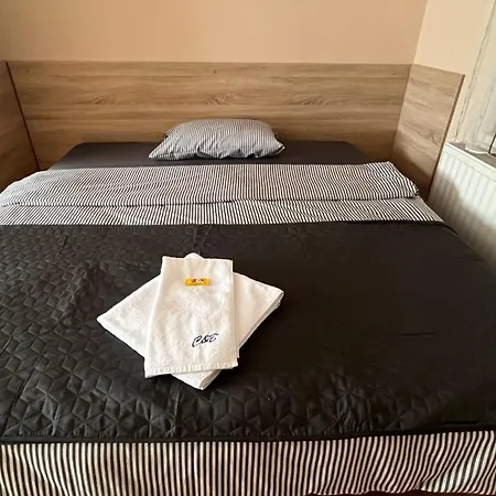 Charlie&blueberries 1 Daire