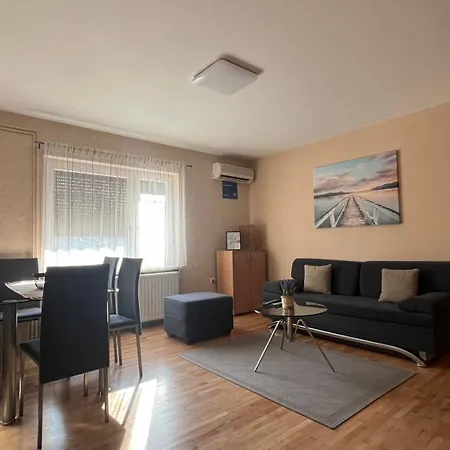 Lägenhet Charlie&blueberries 1