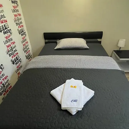 Charlie&blueberries 1 Daire *