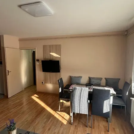 Charlie&blueberries 1 *